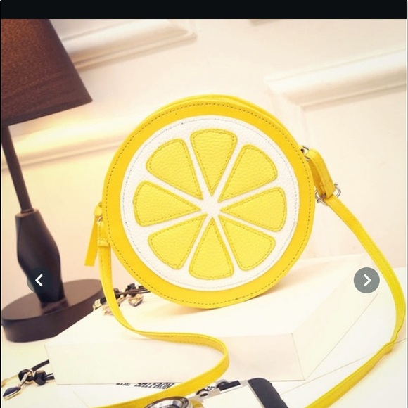 Boutique Round Lemon Crossbody Purse - NEW - Picture 2 of 6